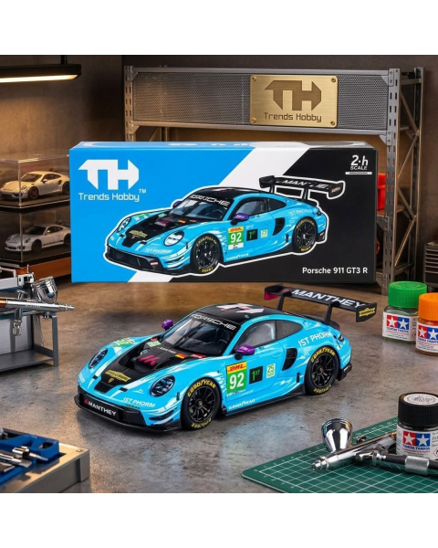 Mô Hình Xe Diecast 1/64 Porsche 911 GT3 R #92 Manthey 1st Phorm (TH-119) - Chính Hãng
